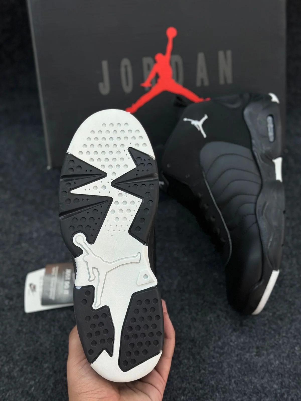 AIR JORDAN FLY (View 2)