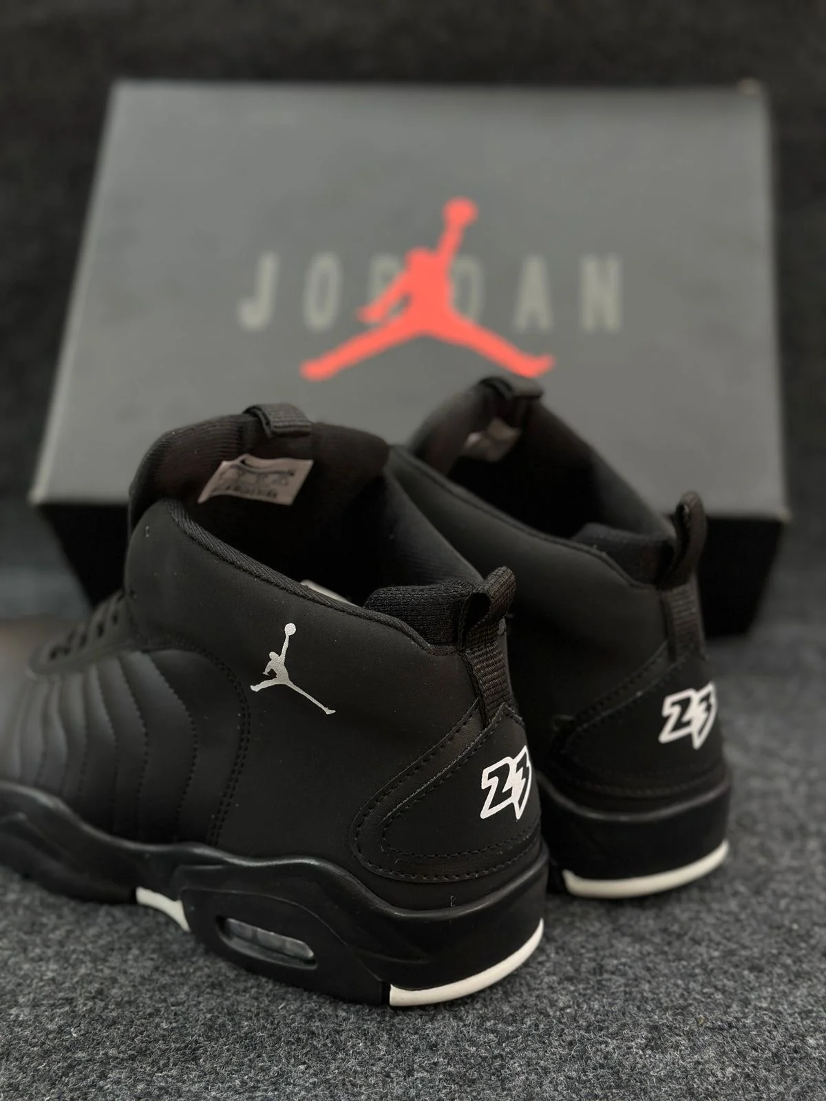 AIR JORDAN FLY (View 3)