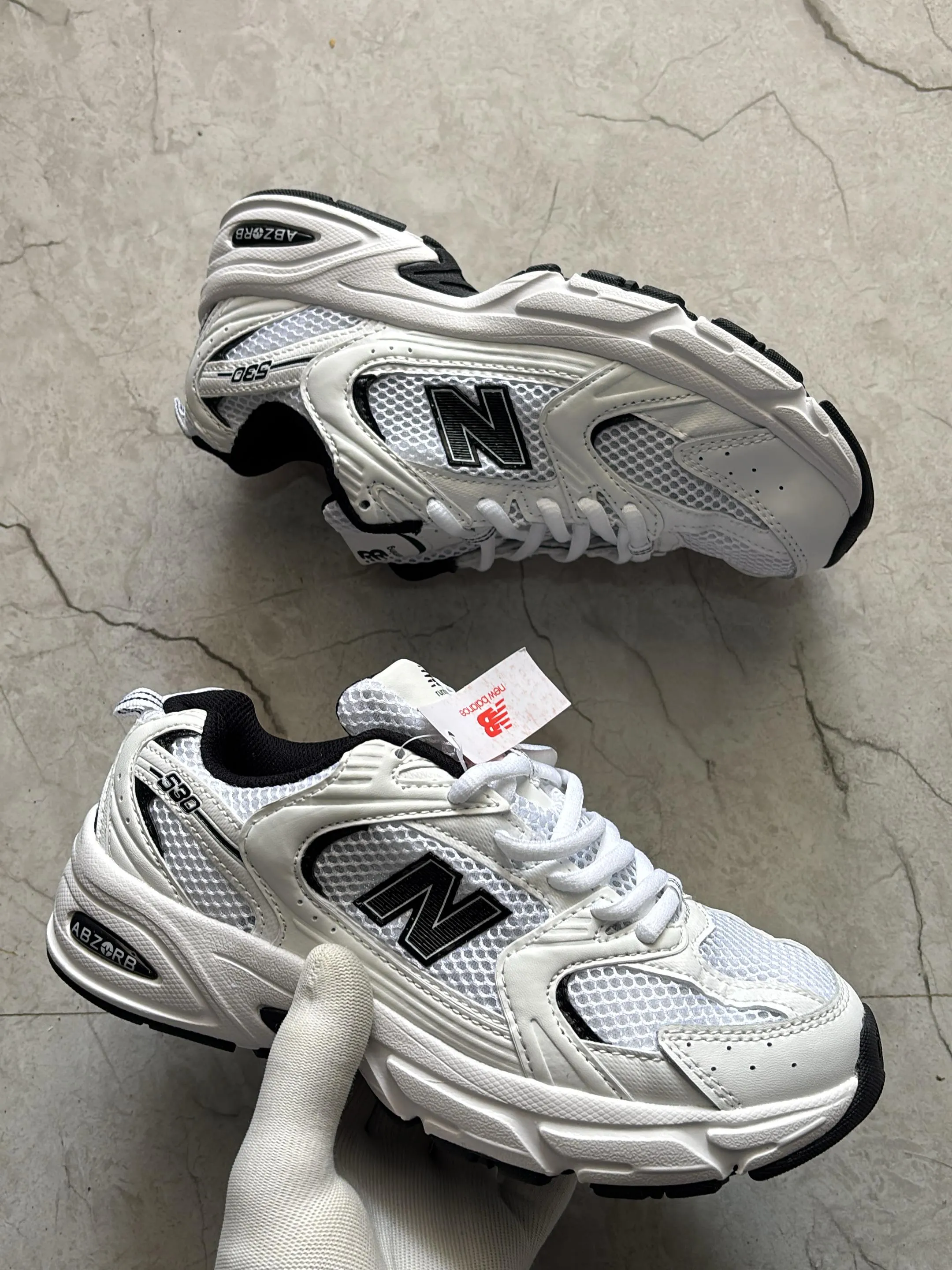 New balance 530 (white-black)